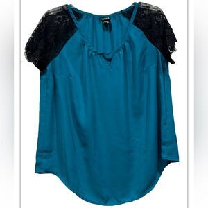 Torrid Turquoise Georgette Lace Sleeve Blouse - 00 - M/L-10